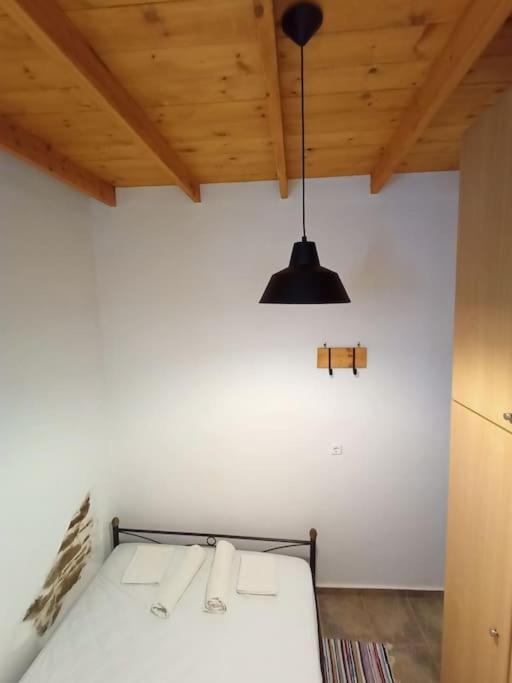 Villa Στη Μεσσάδα... Sti Messada... à Ioulis Extérieur photo